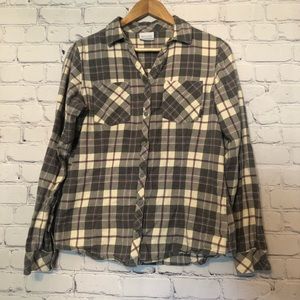 Columbia Long Sleeve Button Down Top Medium 100% Cotton Outdoor